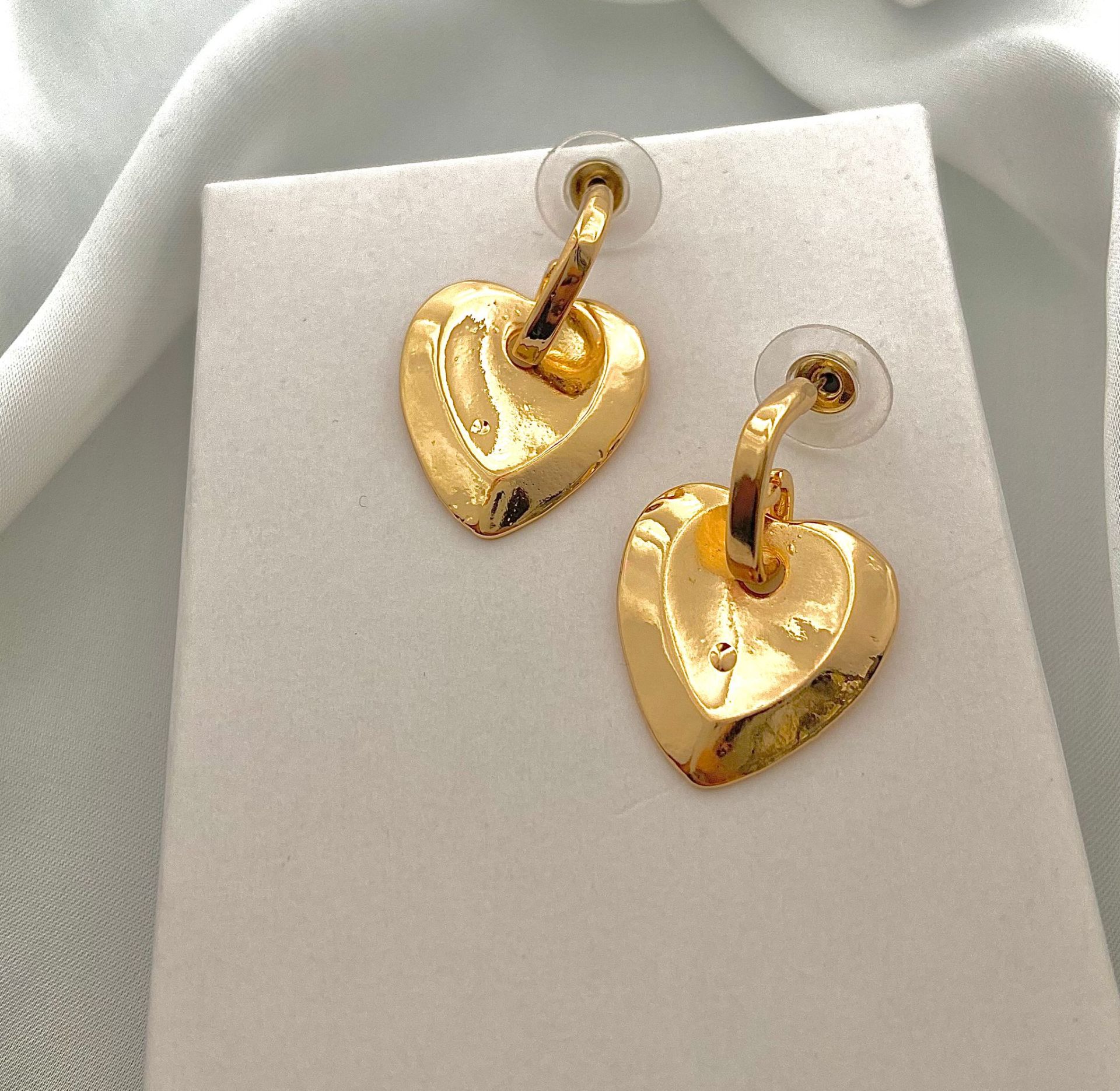 Kalp küpe gold