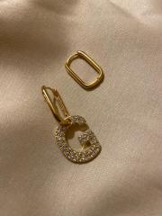 Zirkon tasli gold harf küpe