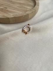 Minimal kurdela earcuff / gold