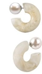 Krem rengi incili kemik küpe