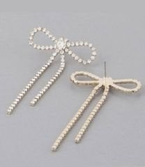 Zirkon taşlı fiyonk küpe