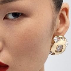 Chic Stone