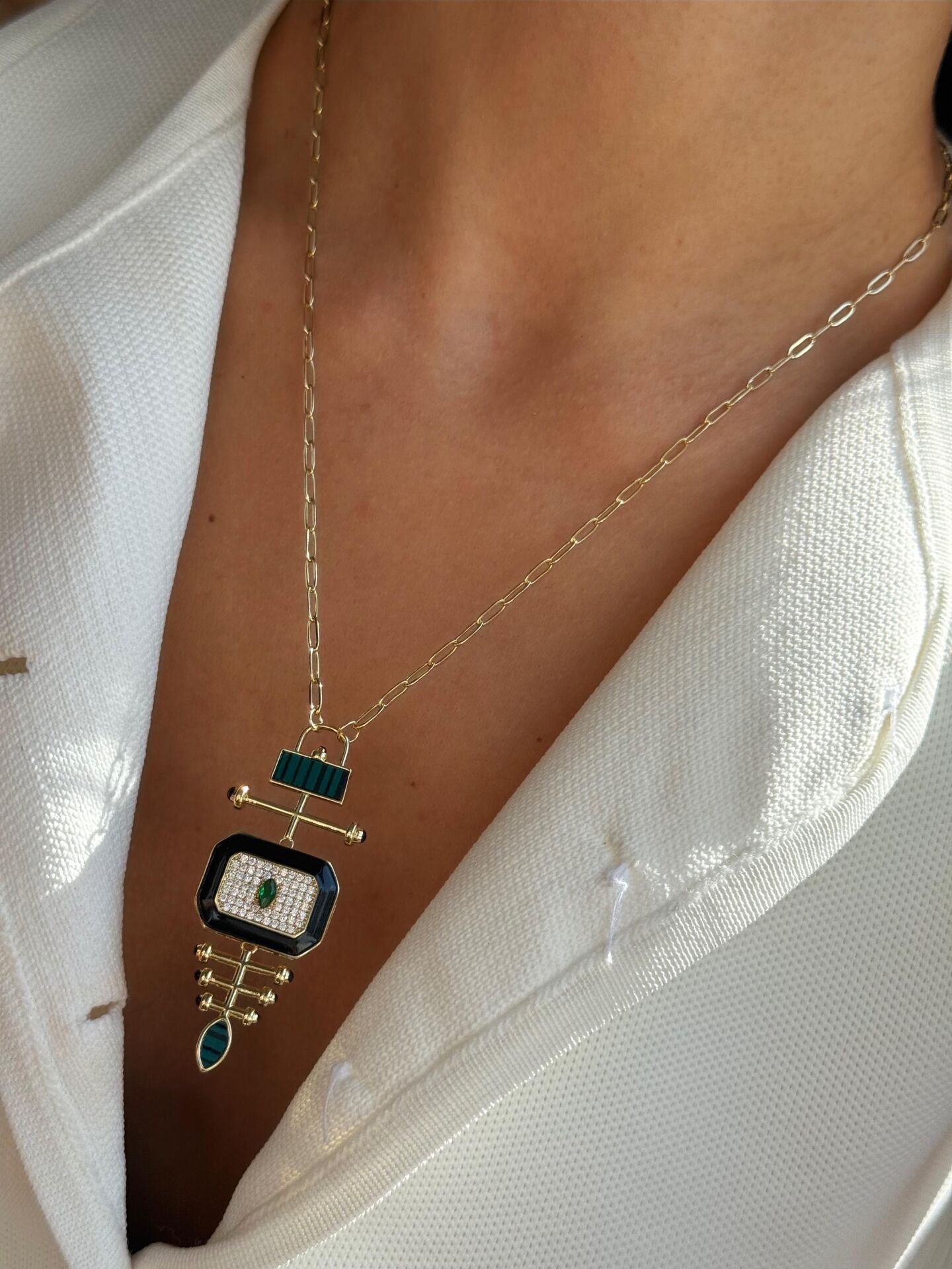 Yeşil Taşlı Göz Kolye