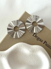 Volanlı Çelik Küpe