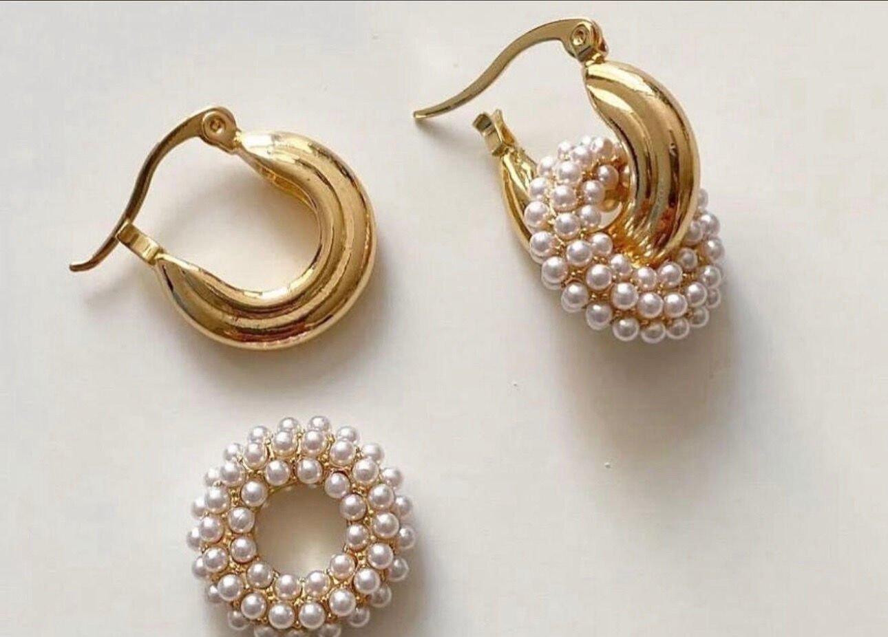 Çift kullanımlı incili halka küpe