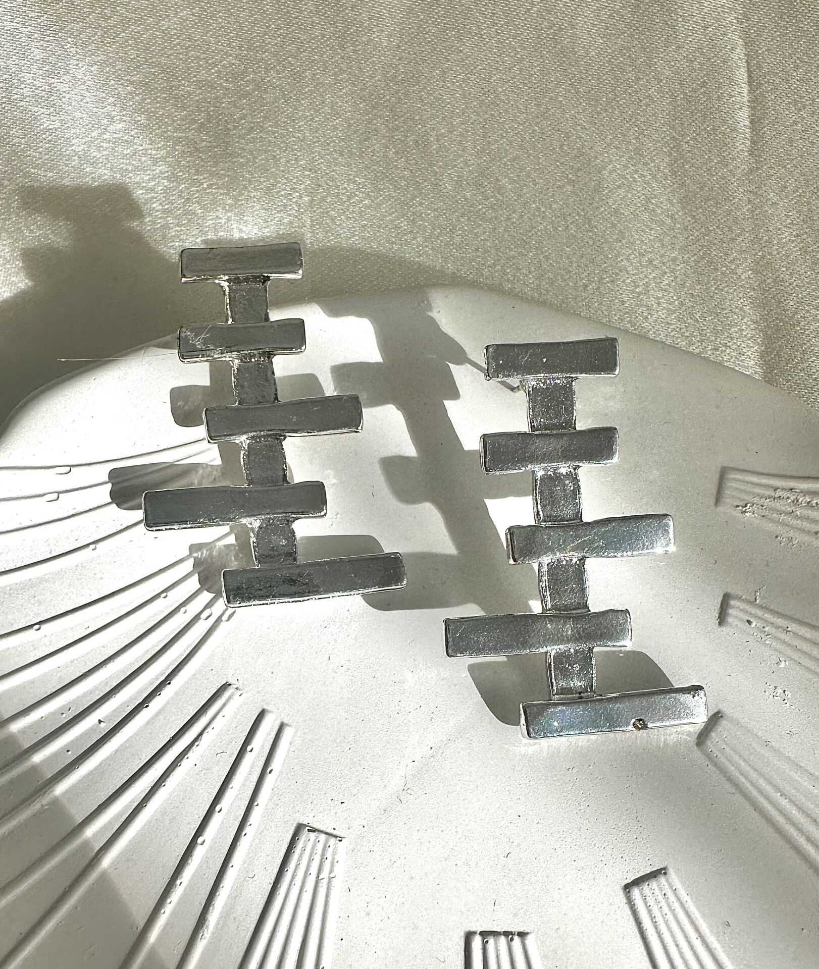 Merdiven küpe silver renk