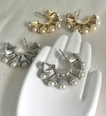 Tasarım incili halka küpe