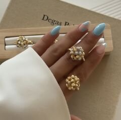 Dorika topcuk yüzük