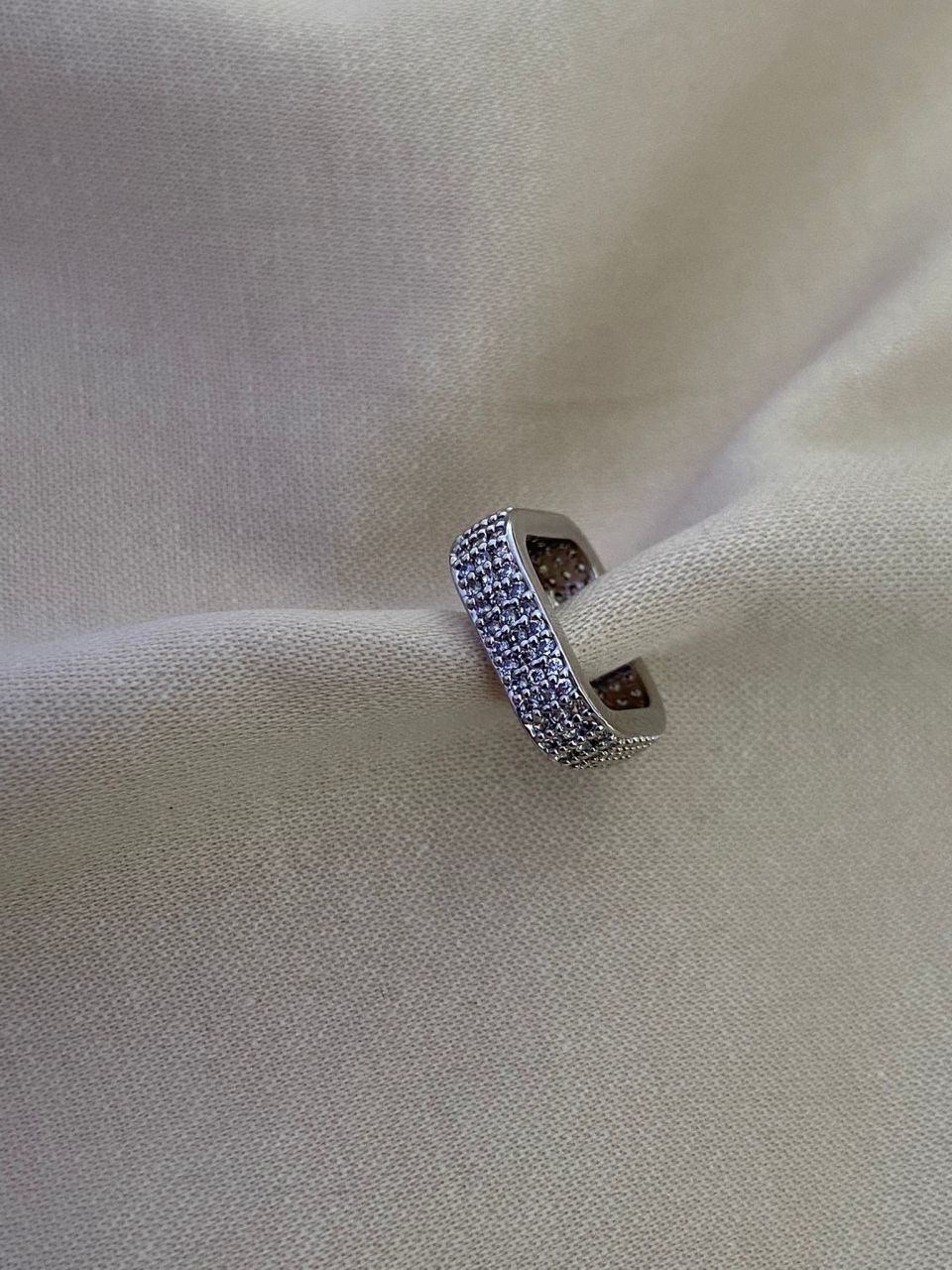 Zirkon taşlı kare earcuff