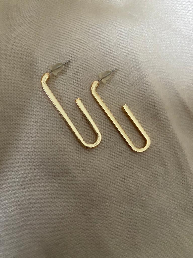 Basic uzun oval küpe