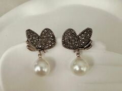 İncili kelebek küpe