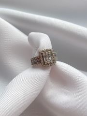 Kare Baget zirkon taşlı yüzük