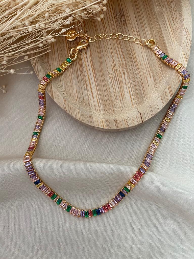 Çelik renkli baget su yolu kolye